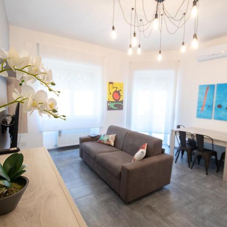 Casa Vacanze Family House Posizione Centralissima Civitavecchia Eksteriør billede