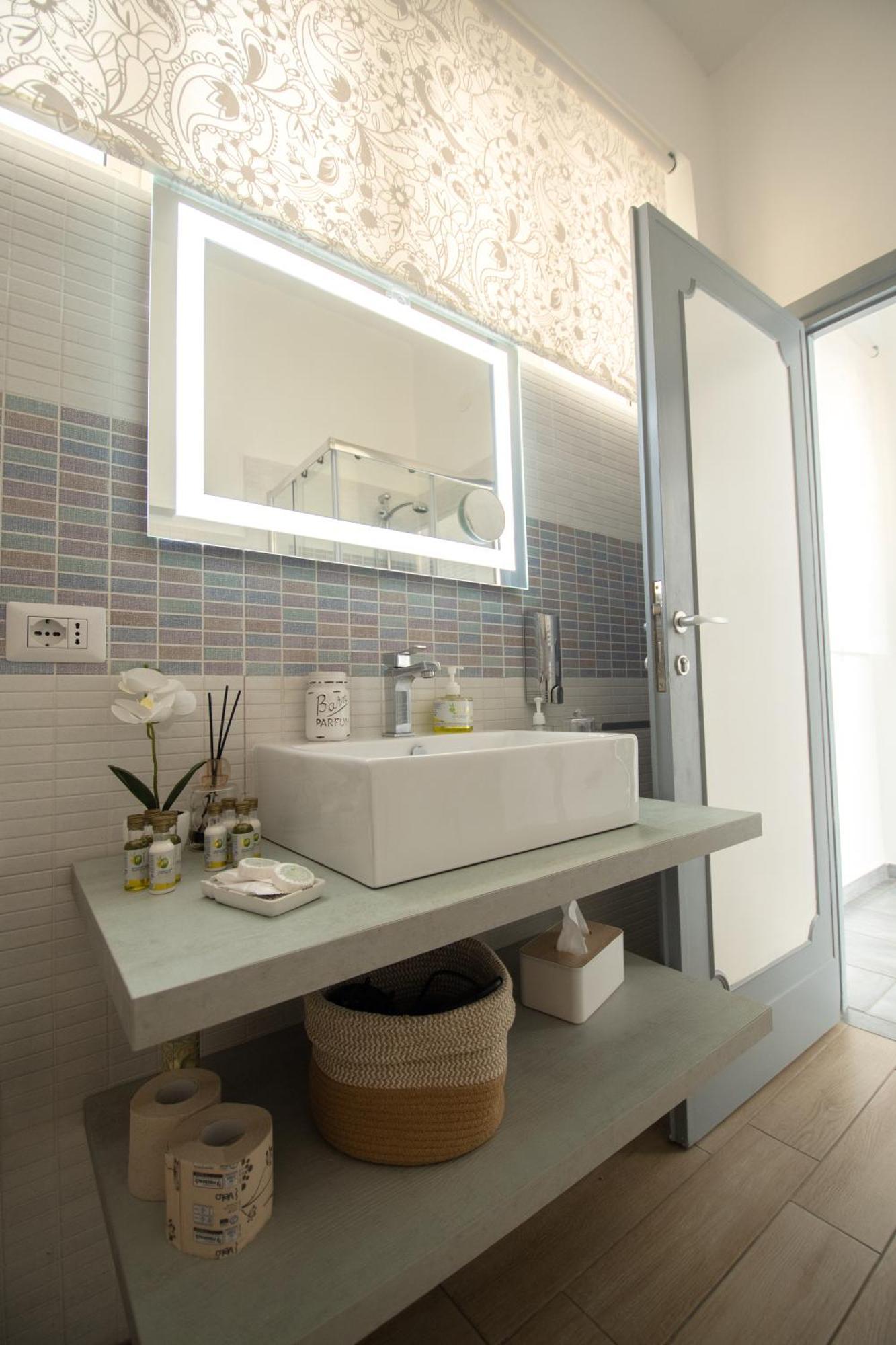 Casa Vacanze Family House Posizione Centralissima Civitavecchia Eksteriør billede