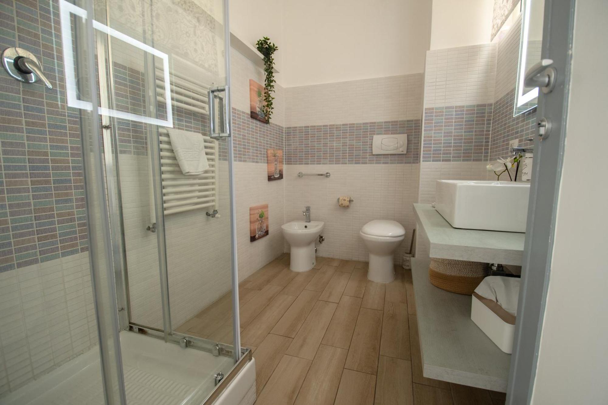 Casa Vacanze Family House Posizione Centralissima Civitavecchia Eksteriør billede